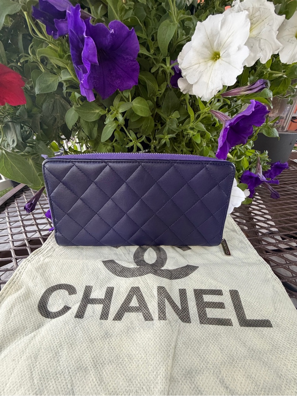 CHANEL PURPLE/PLUM LAMBSKIN QUILTED WALLET WITH COA - Picture 4 of 16